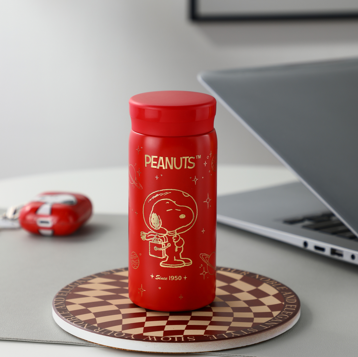 VIPO X Peanuts Snoopy Spaceman Vacuum Cup